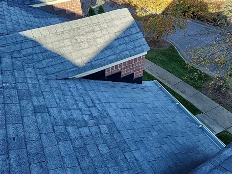 How Do I Decide If I Should Repair Or Replace My Roof