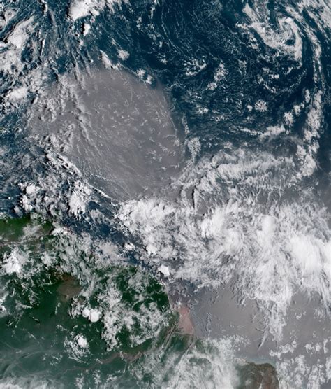 Saharan Dust and its Impacts | NOAA CoastWatch