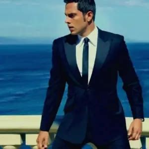 Zachary Levi Nude Pics Exposed Leaked Meat