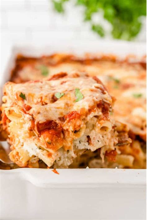 Delicious Vegetarian Baked Ziti Far From Normal