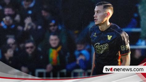 Jay Idzes Kembali Catat Sejarah Membanggakan Di Serie A Jadi Pemain