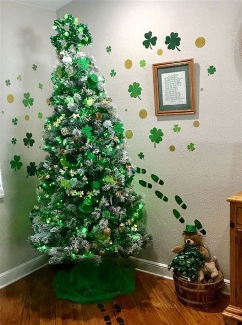 25 Simply Charming St Patricks Day Tree Ideas In 2023 St Patricks