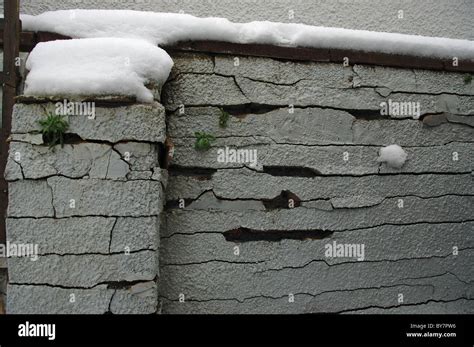 Frost Damaged Bricks Hi Res Stock Photography And Images Alamy