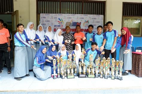 Smk Negeri 3 Jepara Torehkan Prestasi Di Bidang Akademik Dan Olahraga