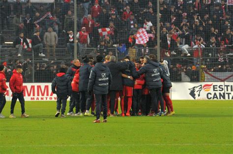 Calcio Serie C Mantova In Festa Dopo Il Al Sangiuliano Corrent