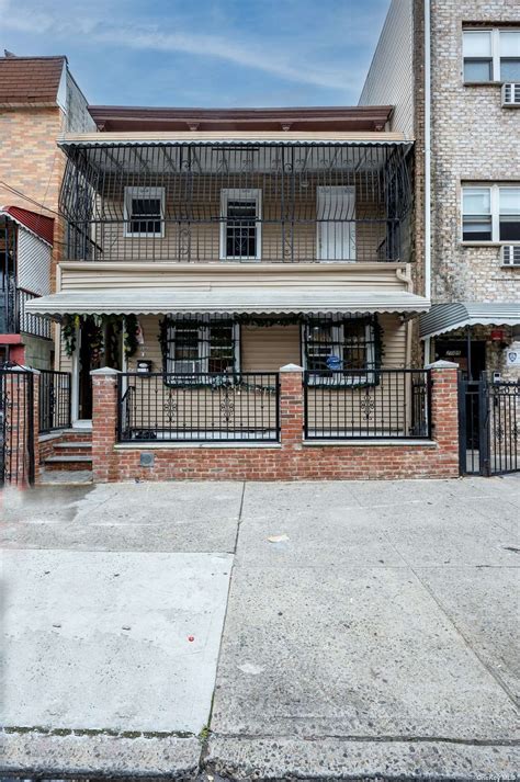 2303 Crotona Avenue Bronx Ny 10458 Bhgre