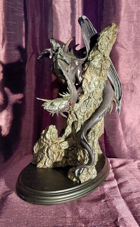 Sideshow Weta FELL BEAST WITH MORGUL LORD Witch King Statue Lord Of The