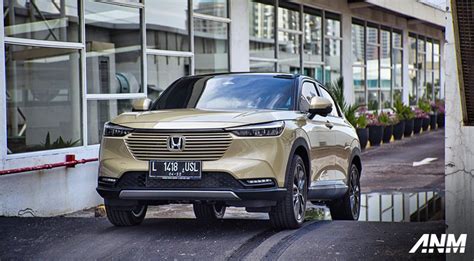 Buat Yang Kepo All New Honda HR V Bisa Kalian Lihat Di Pakuwon Mall