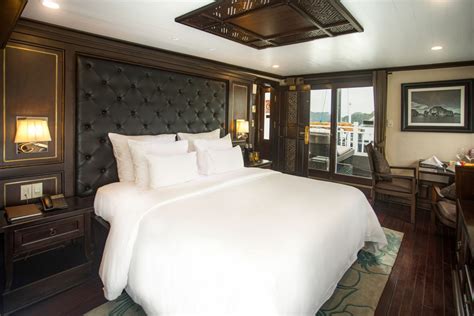 Luxury Voyages Redefined: Paradise Vietnam Cruises' Vision