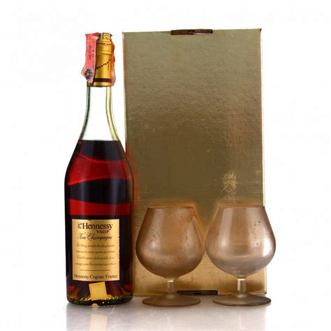 Hennessy VSOP Fine Champagne Cognac Gift Pack 1970s | Whisky Auctioneer