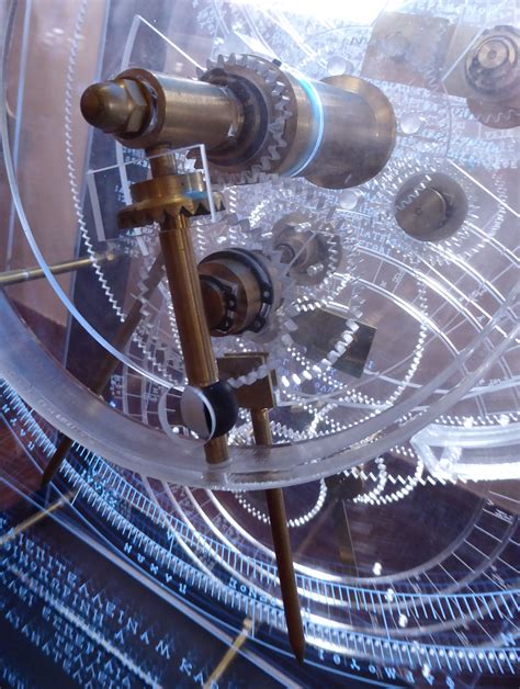 2018/5 The Antikythera Mechanism - Physics Museum - The University of ...