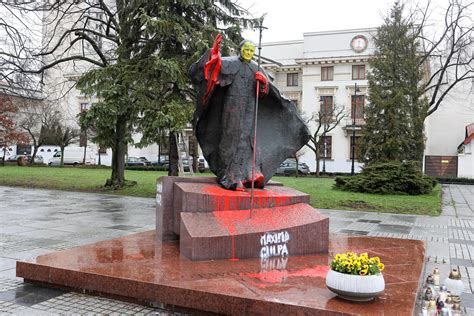 Rz Dz Cy Odzi Radni Przeciwni Uchwale Pot Piaj Cej Zniszczenie