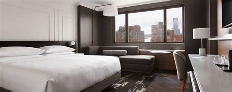 Downtown NYC Hotel - Hotel in Lower Manhattan | New York Marriott Downtown