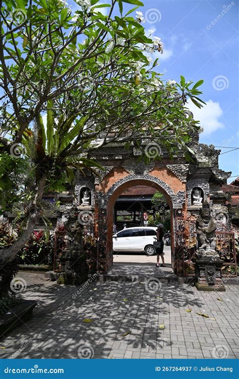 The Temples of Bali editorial photography. Image of garden - 267264937