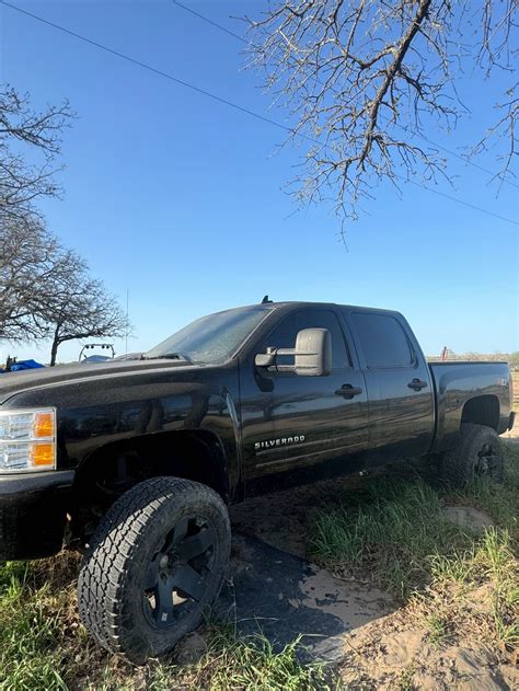 2011 Chevrolet Silverado 1500 Crew Cab · LT Pickup 4D 5 3/4 ft - Cars