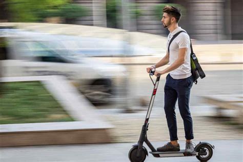 I Monopattini Con Obbligo Di Assicurazione Targa E Casco Troppe