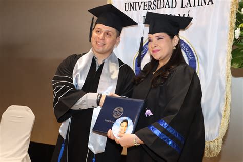 Fotos De Graduaci N De La Facultad De Ciencias De La Salud Febrero Universidad Latina De