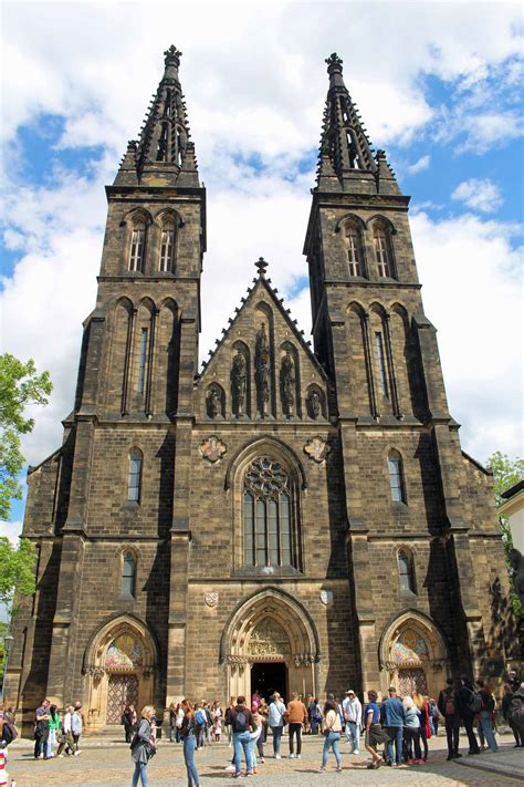 Prague Basilique Saint Pierre Et Saint Paul