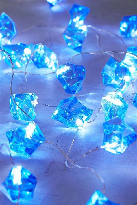 Twinkle Lights Encased In Blue Crystals 36 Insanely Awesome Things