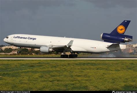 D Alca Lufthansa Cargo Mcdonnell Douglas Md F Photo By Glenn