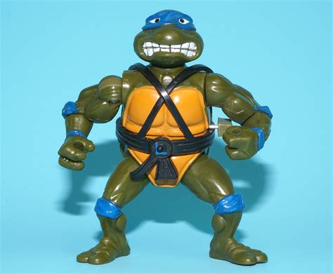 TMNT TEENAGE MUTANT NINJA TURTLES SWORD SLICIN' LEONARDO 1990 PLAYMATES ...