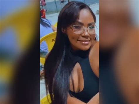 Mulher é Morta A Tiros Em Via Pública No Interior Do Ceará Ceará G1