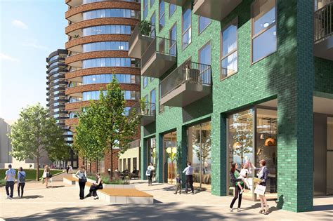 Transport Guide: Navigating to The Wharf in London via Transit 5