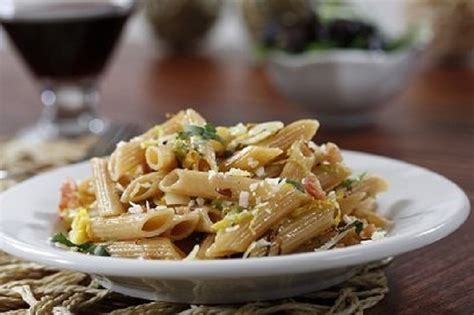 Whole Grain Penne With Leeks Pancetta And Brussels Sprouts Barilla