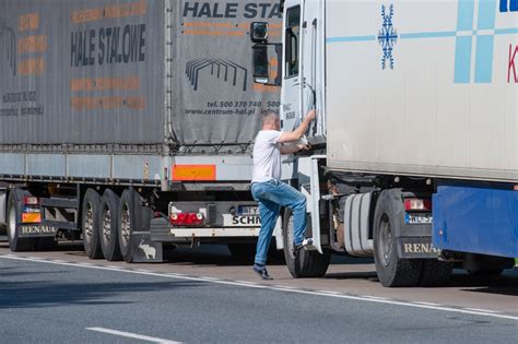 Transport Walczy O Przetrwanie Nadchodzi Kolejny Cios Sytuacja Jest