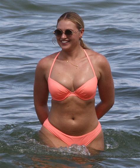 Iskra Lawrence In A Pink Bikini On The Beach In Miami 07 13 2018