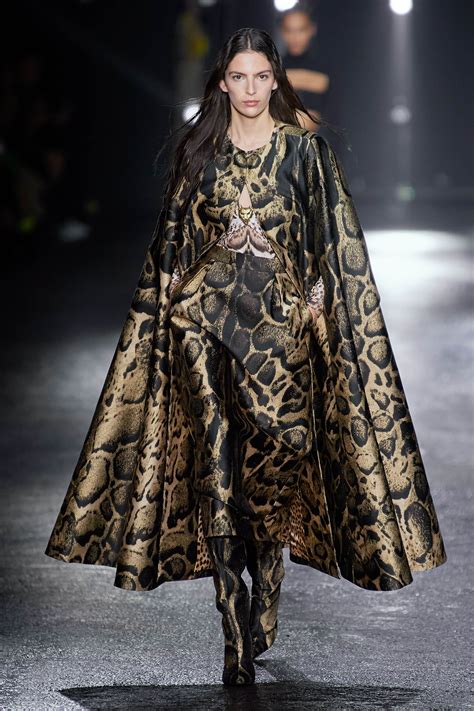 Milan Fashion Week: Roberto Cavalli Fall/Winter 2022 - A&E Magazine