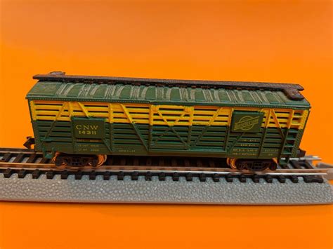 Lot Of N Scale Freight Cars Csx Chessie Icg Nyc Cnw And More Free