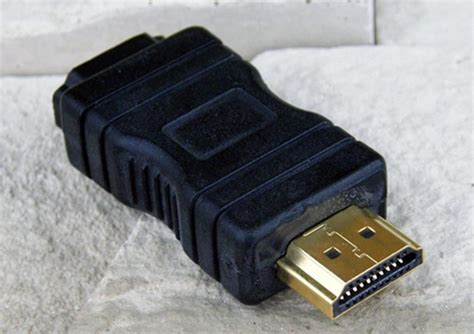 DOLACCESSORIES ADAPTER DO KOMPUTERA HDMI HDMI GNIAZDO WTYK