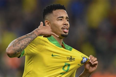 Arsenal Oficializa Contrata O Do Atacante Gabriel Jesus