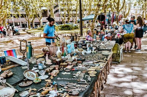 Tips For Shopping At A Flea Market Easy Living Mom