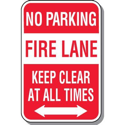 No Parking Fire Lane Signs