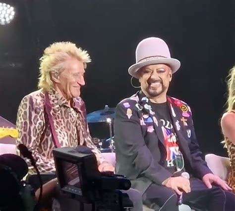 Rod Stewart Boy George Sing The Killing Of Georgie At Joint Tour