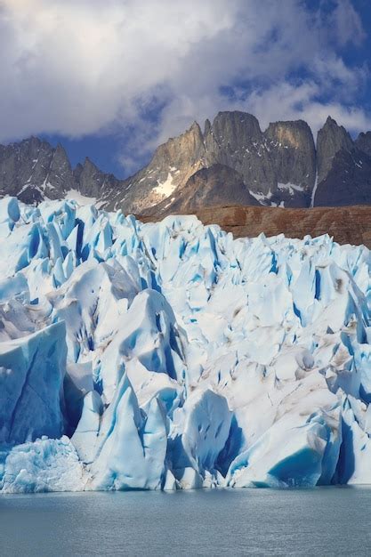 Premium Photo | Grey glacier in patagonia, chile