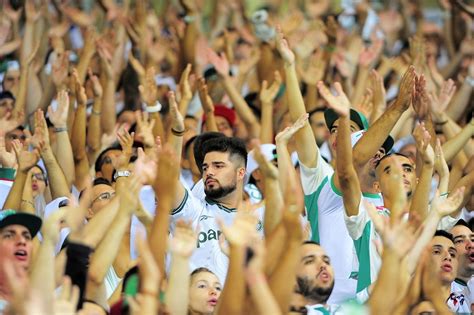 Palmeiras Vende Mil Ingressos Para Partida Contra Barcelona De