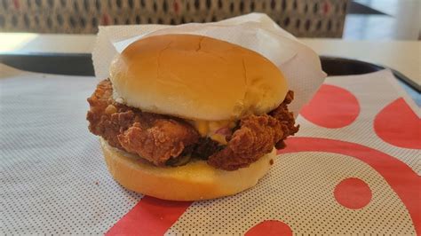 Review Chick Fil A Scores A Creative Win With New Honey Pepper Pimento