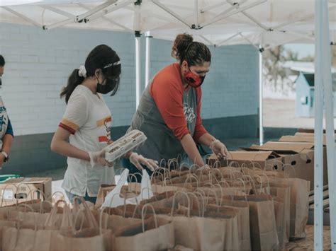 How To Organize A Community Food Pantry At Your Church | Sarah Leadon