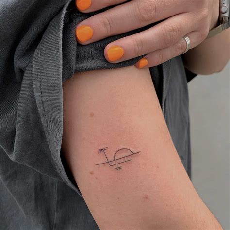 The Beauty Of Understatement Minimalist Tattoos That Pack A