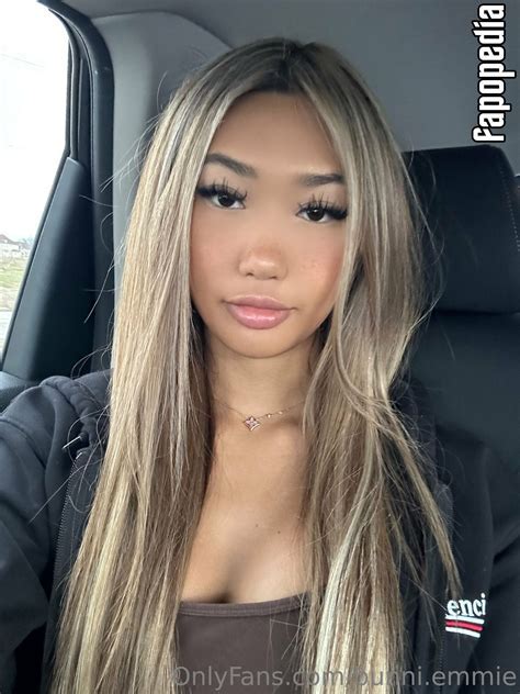 Bunni Emmie Nude Imaginative Minds