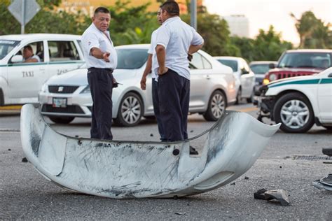 Fallecen 10 migrantes cubanos en accidente automovilístico en México