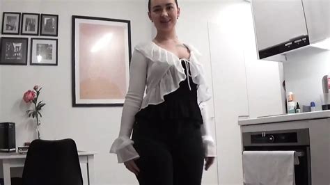 Culona iraní casada milf follada por su vecino mientras su marido está en el trabajo xHamster
