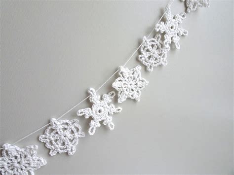 Snowflakes Garland Crochet Christmas Garland Christmas Decorations Small Snowflakes Decor White ...