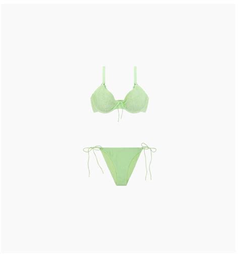 Descubre qué bikini te sentará bien todos los veranos de tu vida según