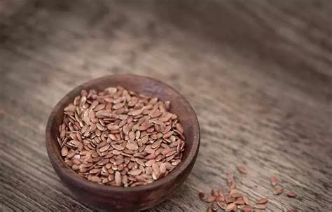 Flax Seeds In Hindi अलसी के फायदे और नुकसान Flax Seed Ke Fayde Nuksan Benefits Aur Side