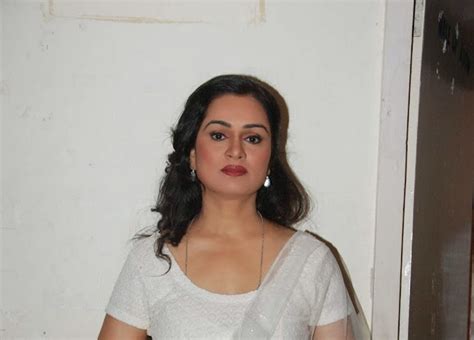 Hot Girl Wallpaper Padmini Kolhapure HD Wallpaper Free