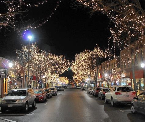 Downtown Naperville Lights Up! - Downtown Naperville Alliance